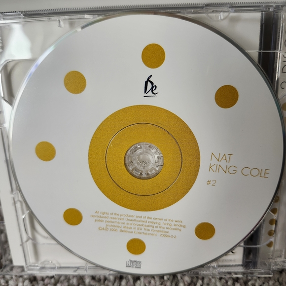 Live CD Set - White and Gold - Picture 5 of 6